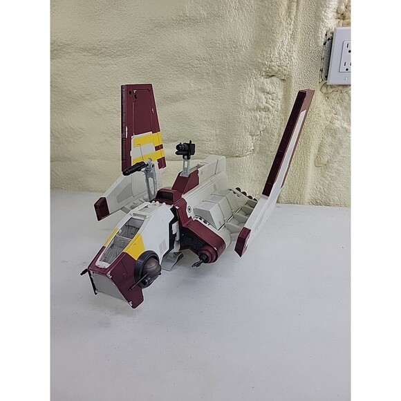 Hasbro Star Wars The Clone Wars Republic Attack Shuttle Vehicle Action Figure - Picture 1 of 13
